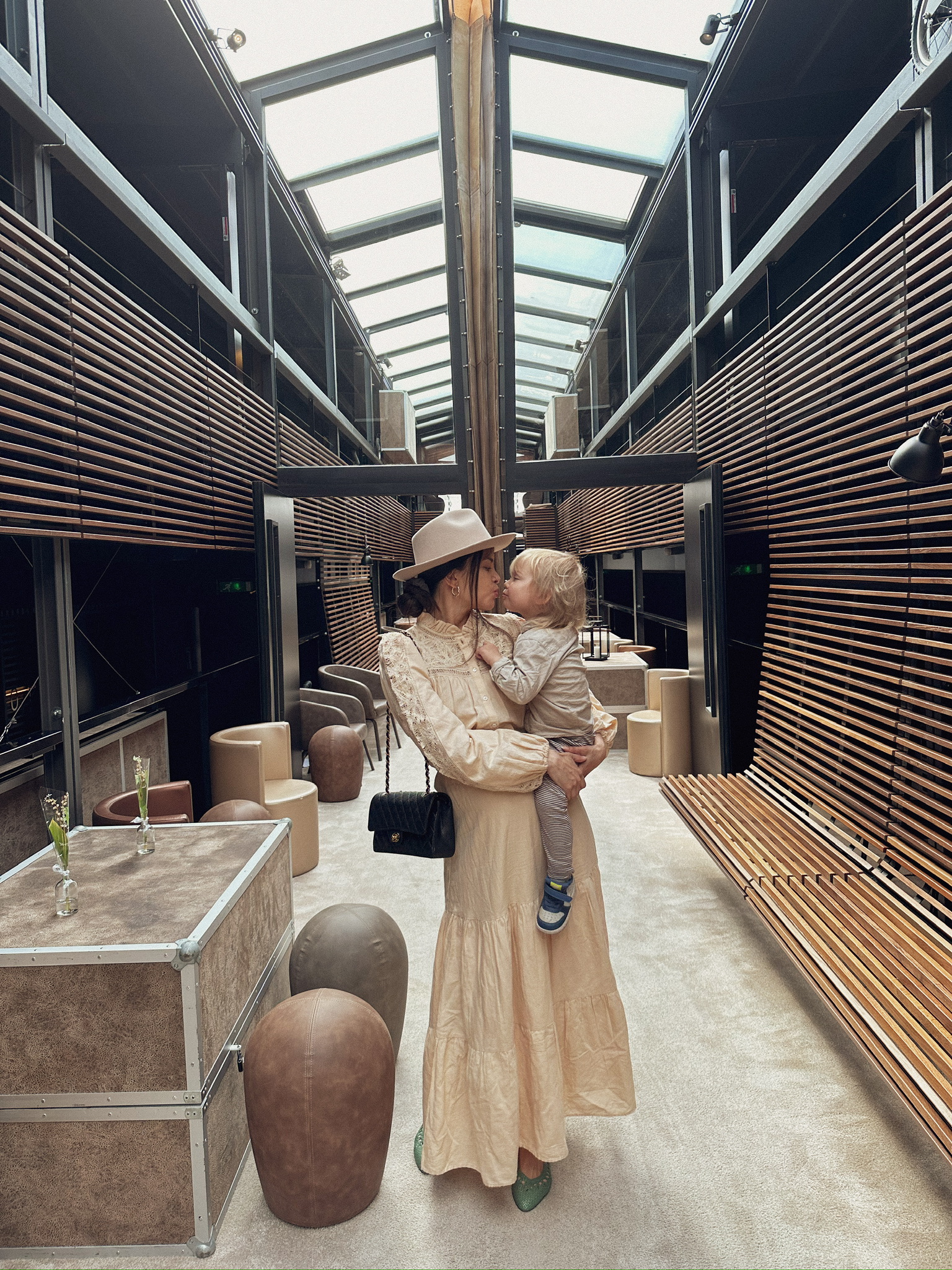 Annamari for Hôtel Off Paris